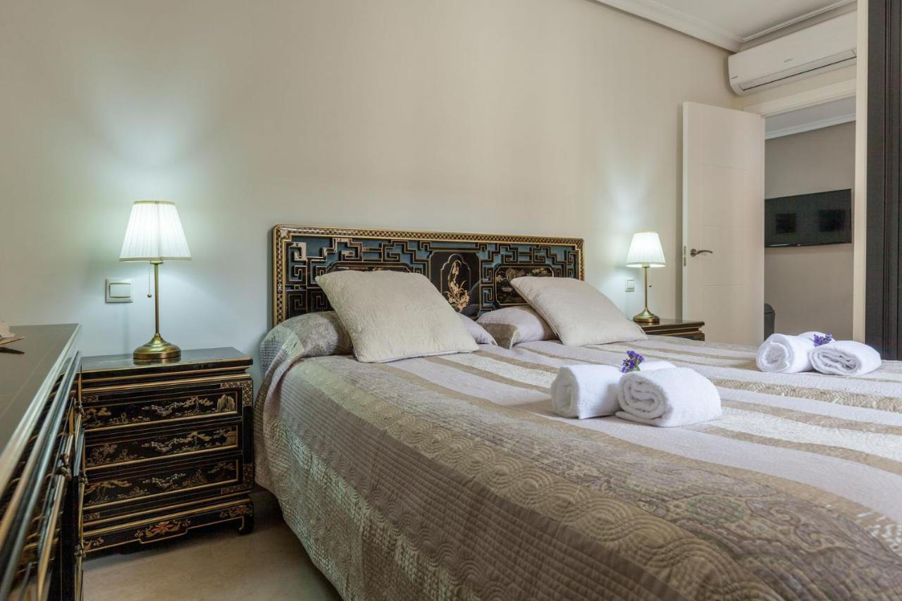 Apartamento Calle Sierpes Sevilla Dış mekan fotoğraf